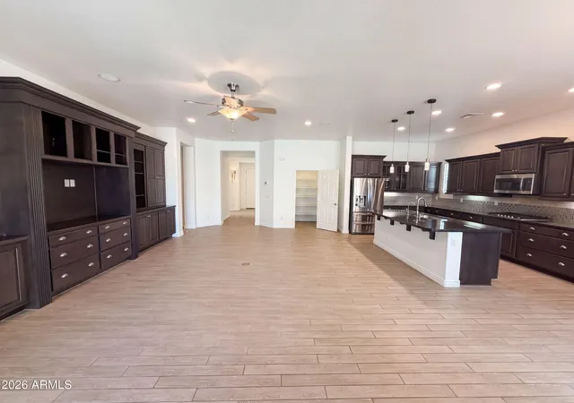 Photo 3 of Single family home for sale at 7420 W Crabapple Dr, Peoria, AZ 85383 | MLS# 7065202 | Listing updated on 2026-10-07