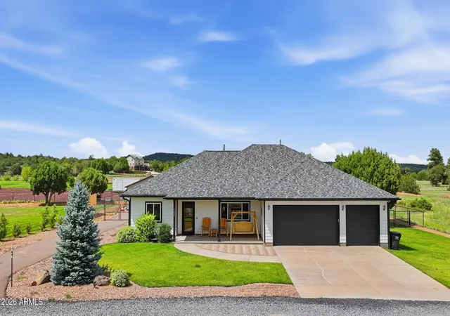 1st image of 6534 Jardin Dr, Show Low, AZ 85901 | MLS# 7065236