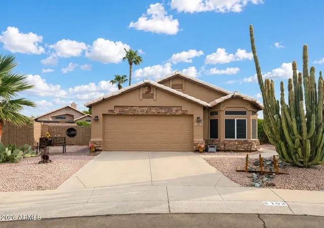 1st image of 102 W Morrow Dr, Phoenix, AZ 85027 | MLS# 7065521