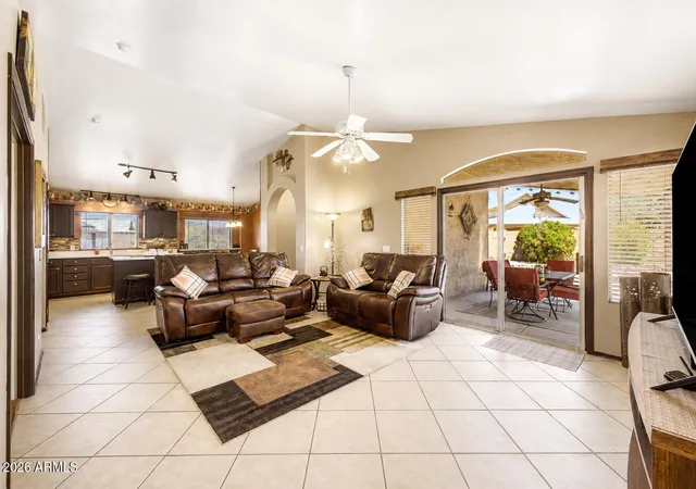 Photo 3 of Single family home for sale at 102 W Morrow Dr, Phoenix, AZ 85027 | MLS# 7065521 | Listing updated on 2026-08-31