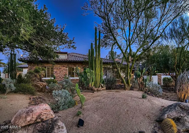 Photo 2 of Mansion for sale at 11021 N 74th St, Scottsdale, AZ 85260 | MLS# 7071431 | Listing updated on 2026-09-11