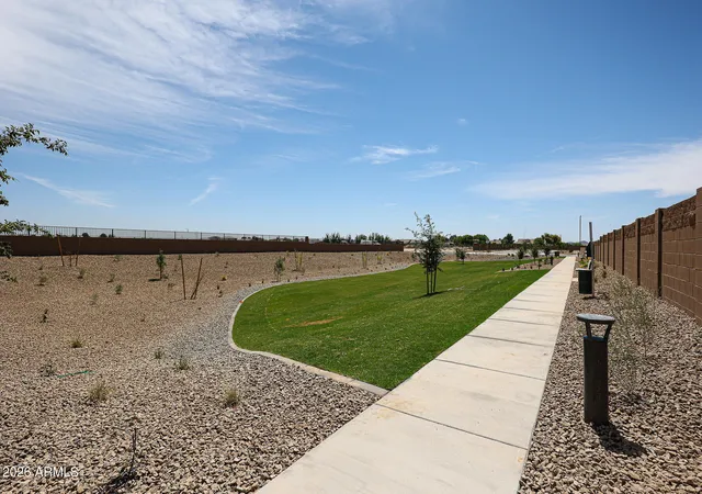 Photo 3 of Single family home for sale at 810 W Angelina Dr, San Tan Valley, AZ 85140 | MLS# 7065294 | Listing updated on 2026-09-29