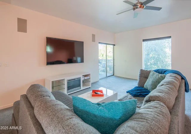 Listing Photo 5 - Condo for sale in building located at 1111 W University Dr, Tempe, AZ 85281 - Unit #2012