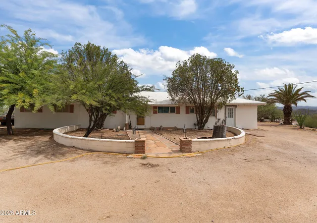 Photo 1 of Single family home for sale at 640 N Heights Rd, Wickenburg, AZ 85390 | MLS# 7067545 | Listing updated on 2026-09-02