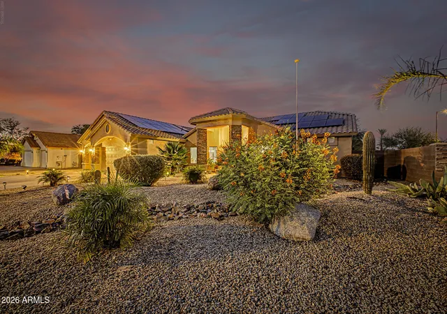 Photo 3 of Single family home for sale at 240 E Pebble Trl, Casa Grande, AZ 85122 | MLS# 7065507 | Listing updated on 2026-09-19