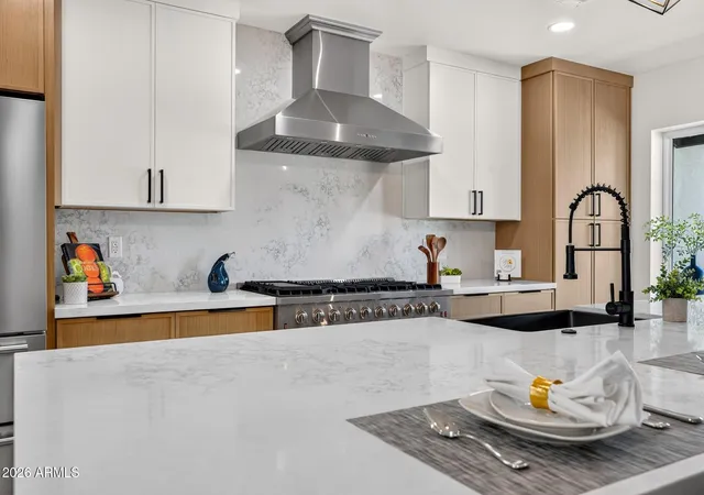 5th image of 4221 E Mulberry Dr, Phoenix, AZ 85018 | MLS# 7067434