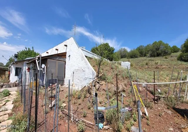24th image of 50400 N Starship Trl, Ash Fork, AZ 86320 | MLS# 7065349