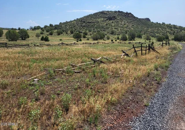 Photo 3 of Sale Pending at 50400 N Starship Trl, Ash Fork, AZ 86320 | MLS# 7065349 | Listing updated on 2026-09-11