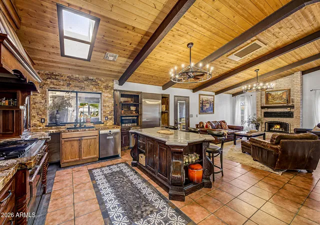 Photo 2 of Mansion for sale at 6313 N 181st Avenue, Waddell, AZ 85355 | MLS# 7066301 | Listing updated on 2026-09-08