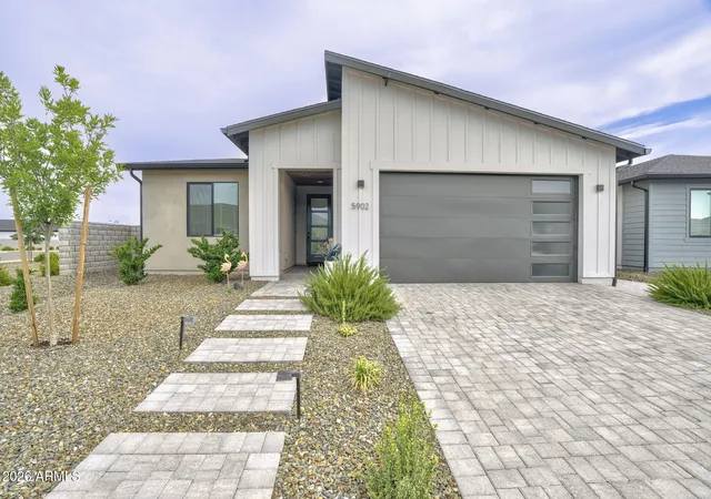 1st image of 5902 E Finch Pl, Prescott Valley, AZ 86314 | MLS# 7066016