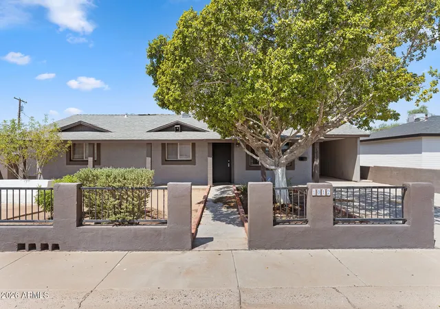1st image of 1012 S Price Rd, Tempe, AZ 85281 | MLS# 7070422
