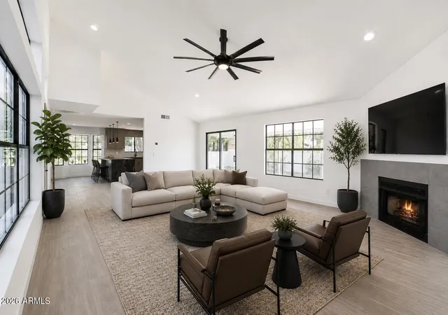 2nd image of 5601 E Paradise Ln, Scottsdale, AZ 85254 | MLS# 7065402