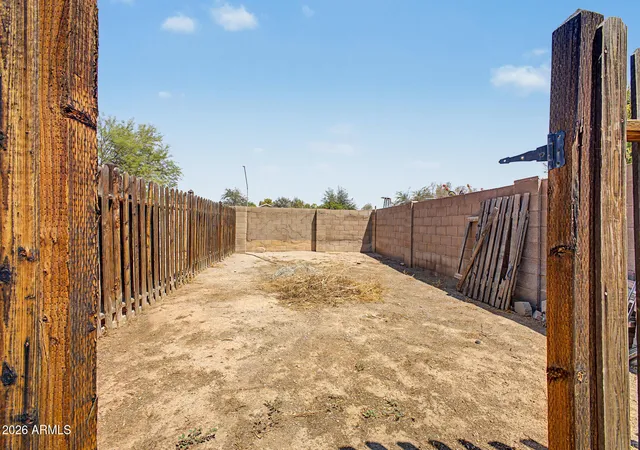 26th image of 6747 N 75th Dr, Glendale, AZ 85303 | MLS# 7065595