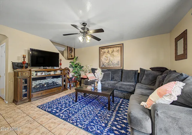 5th image of 6747 N 75Th Dr, Glendale, AZ 85303 | MLS# 7065595