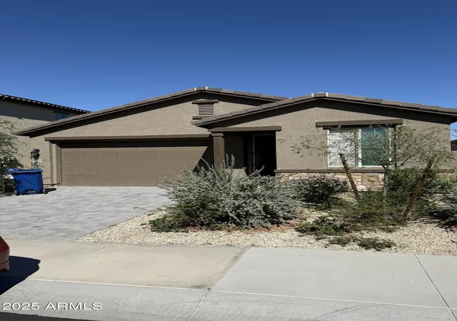 1st image of 10830 W Marguerite Ave, Tolleson, AZ 85353 | MLS# 7065401