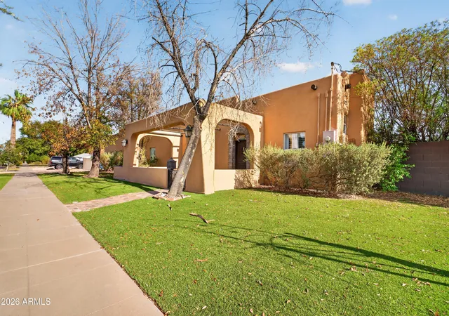 Photo 3 of Single family home for sale at 2325 N 7th Avenue, Phoenix, AZ 85007 | MLS# 7065483 | Listing updated on 2026-09-17
