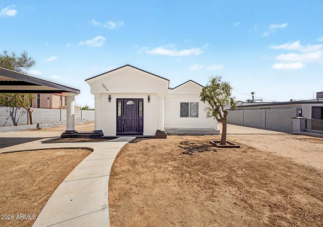 1st image of 3809 E Taylor St, Phoenix, AZ 85008 | MLS# 7065607