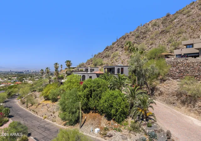 2nd image of 6900 N Highlands Dr, Paradise Valley, AZ 85253 | MLS# 7065470