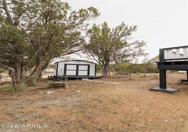 47th image of 3326 Homestead Dr, Overgaard, AZ 85933 | MLS# 7065487