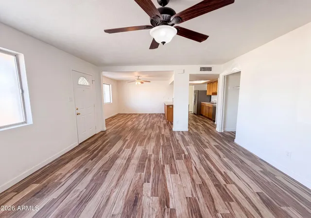 5th image of 10215 N 36Th Ave, Phoenix, AZ 85051 | MLS# 7065490