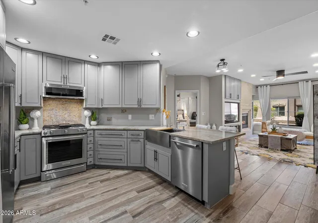 image of 5350 E Deer Valley Dr #1250, Phoenix, AZ 85054 | MLS# 7066493