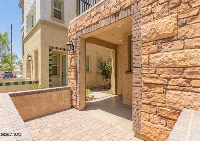 3rd image of 1635 E Dogwood Ln, Gilbert, AZ 85295 | MLS# 7065531