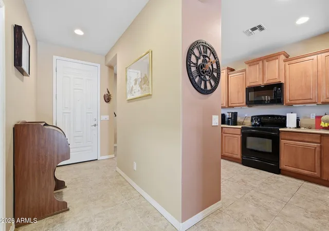 4th image of 253 W Saddlebag Ln, San Tan Valley, AZ 85143 | MLS# 7066009