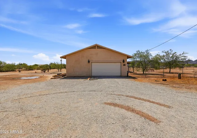 Photo 3 of Single family home for sale at 27204 S 170th Avenue, Buckeye, AZ 85326 | MLS# 7065569 | Listing updated on 2026-10-08