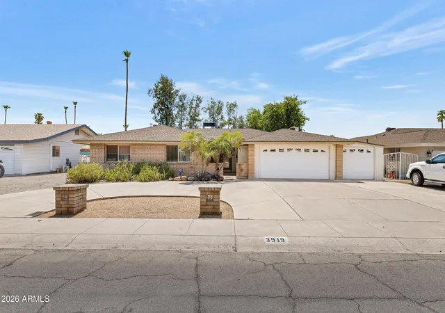 1st image of 3919 W Lane Ave, Phoenix, AZ 85051 | MLS# 7066676