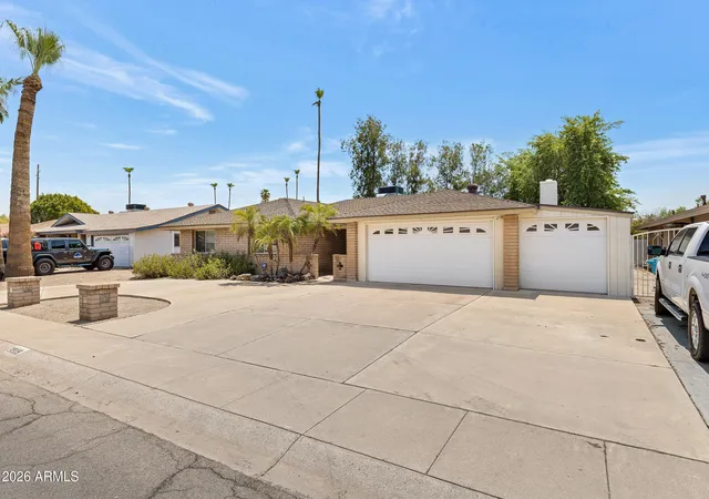 2nd image of 3919 W Lane Ave, Phoenix, AZ 85051 | MLS# 7066676