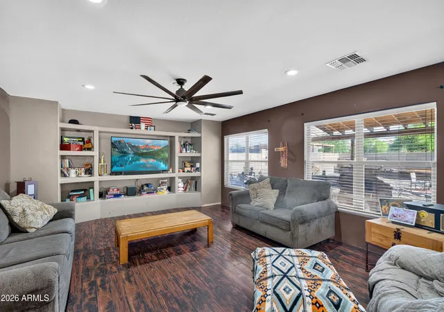 Photo 3 of Sale Pending at 11825 W Mohave St, Avondale, AZ 85323 | MLS# 7066384 | Listing updated on 2026-08-24