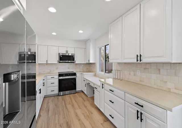 Photo 3 of Single family home for sale at 7608 N 18th Avenue, Phoenix, AZ 85021 | MLS# 7065638 | Listing updated on 2026-09-10