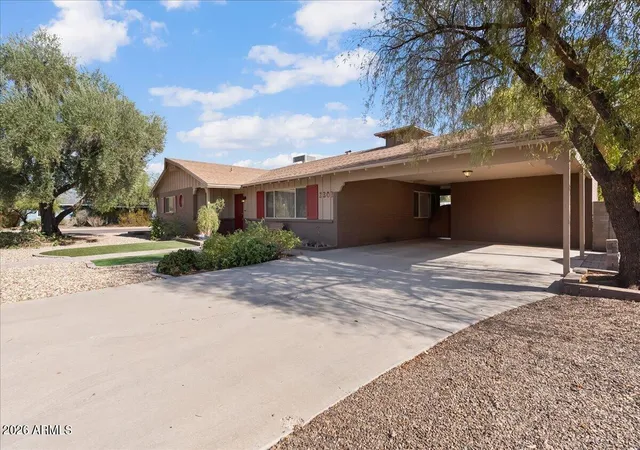 Photo 2 of Single family home for sale at 2301 W Saint John Rd, Phoenix, AZ 85023 | MLS# 7069592 | Listing updated on 2026-10-28