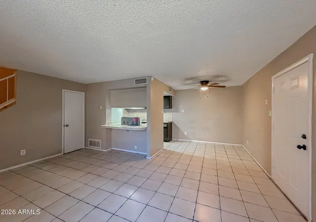 Photo 4 of Townhouse for sale at 3955 W Wonderview Rd, Phoenix, AZ 85019 | MLS# 7065726 | Listing updated on 2026-10-11
