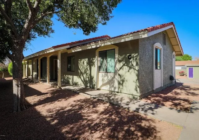 1st image of 1336 E Mountain View Rd #105, Phoenix, AZ 85020 | MLS# 7065784