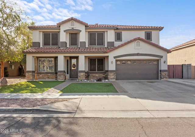 Photo 1 of Sale Pending at 3121 W Buckhorn Trl, Phoenix, AZ 85083 | MLS# 7066244 | Listing updated on 2026-09-01
