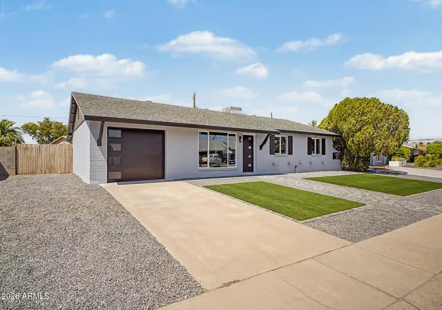Photo 4 of Single family home for sale at 7832 E Monte Vista Rd, Scottsdale, AZ 85257 | MLS# 7066696 | Listing updated on 2026-09-30