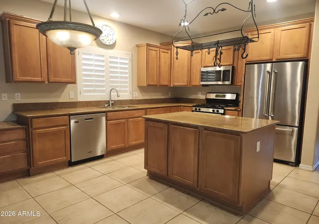 Photo 4 of Single family home for sale at 5205 W Molly Ln, Phoenix, AZ 85083 | MLS# 7066924 | Listing updated on 2026-08-17