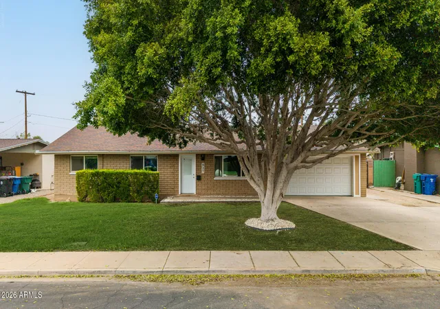 Photo 1 of Sale Pending at 827 N Lesueur, Mesa, AZ 85203 | MLS# 7065897 | Listing updated on 2026-09-09