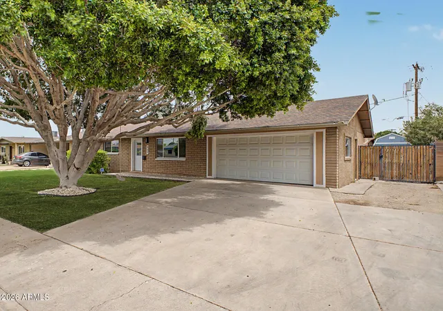 Photo 2 of Sale Pending at 827 N Lesueur, Mesa, AZ 85203 | MLS# 7065897 | Listing updated on 2026-09-09