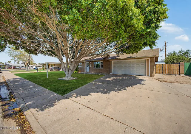 Photo 3 of Sale Pending at 827 N Lesueur, Mesa, AZ 85203 | MLS# 7065897 | Listing updated on 2026-09-09