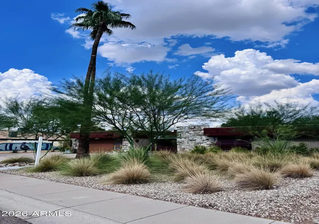 Photo 2 of Sale Pending at 14803 N 3rd Avenue, Phoenix, AZ 85023 | MLS# 7066235 | Listing updated on 2026-08-31