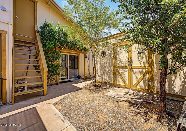 38th image of 3960 W Glenaire Dr, Phoenix, AZ 85053 | MLS# 7067611