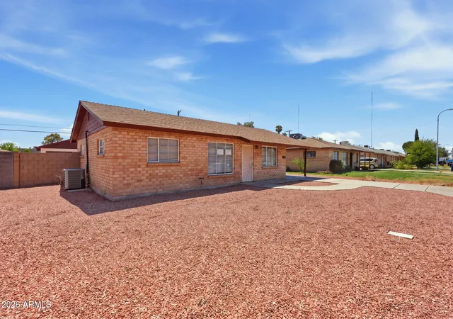 2nd image of 2743 W Ocotillo Rd, Phoenix, AZ 85017 | MLS# 7068806