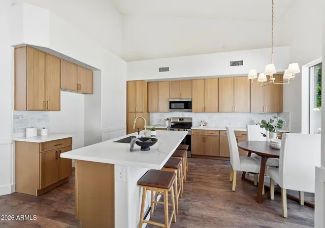 Photo 3 of Sale Pending at 5840 W Charter Oak Rd, Glendale, AZ 85304 | MLS# 7066550 | Listing updated on 2026-09-09