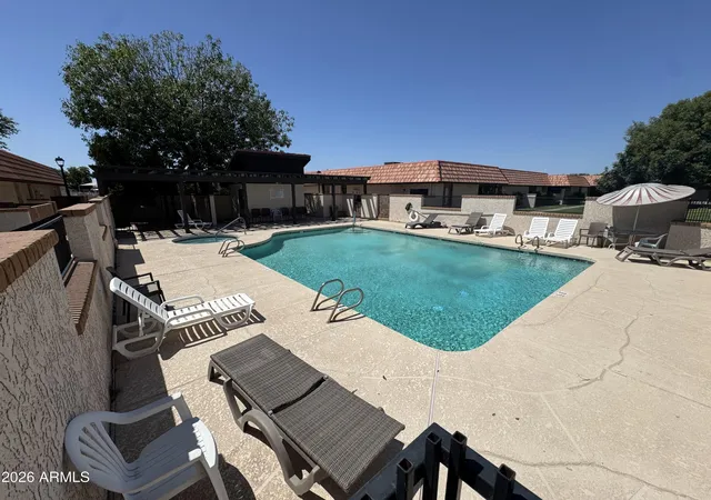 Photo 3 of Townhouse for sale at 25 N Cottonwood St #63, Chandler, AZ 85225 | MLS# 7069391 | Listing updated on 2026-09-09
