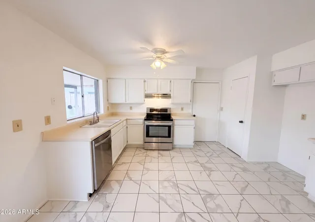 2nd image of 6036 N 72nd Dr, Glendale, AZ 85303 | MLS# 7065936