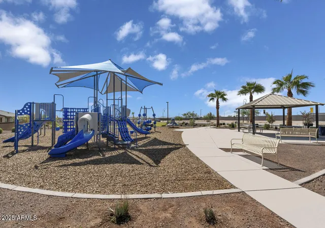 Photo 3 of Single family home for sale at 1462 S 182nd Lane, Goodyear, AZ 85338 | MLS# 7065944 | Listing updated on 2026-10-07