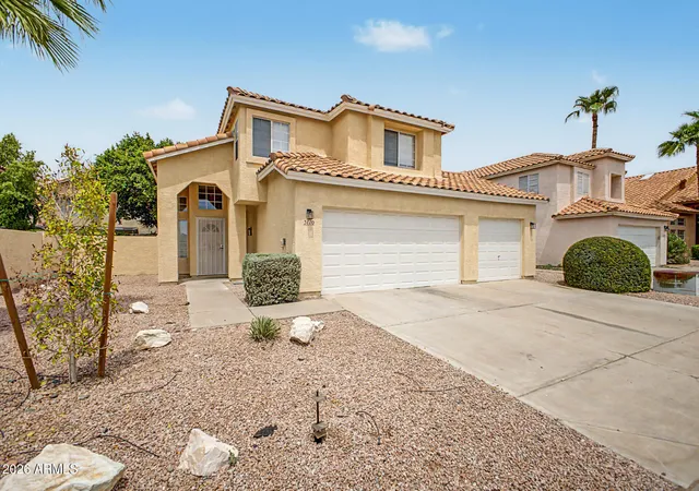 Photo 3 of Single family home for sale at 3110 E Cottonwood Ln, Phoenix, AZ 85048 | MLS# 7068530 | Listing updated on 2026-08-21