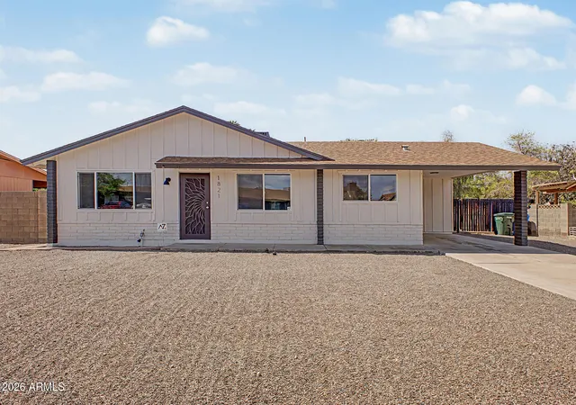 1st image of 1821 W Villa Rita Dr, Phoenix, AZ 85023 | MLS# 7066040